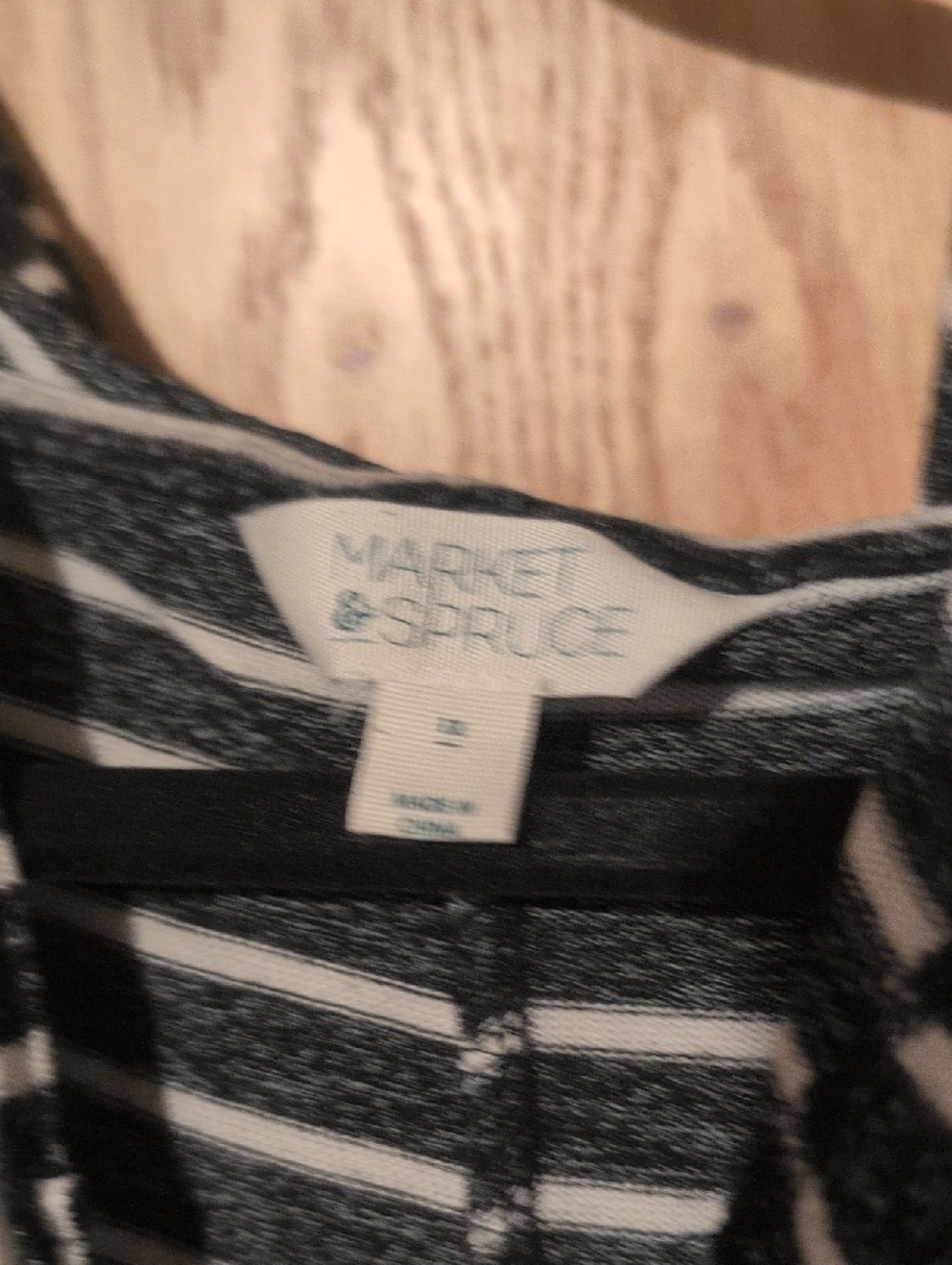 Market & Spruce Black and White Striped Long Sleeve Hooded Top